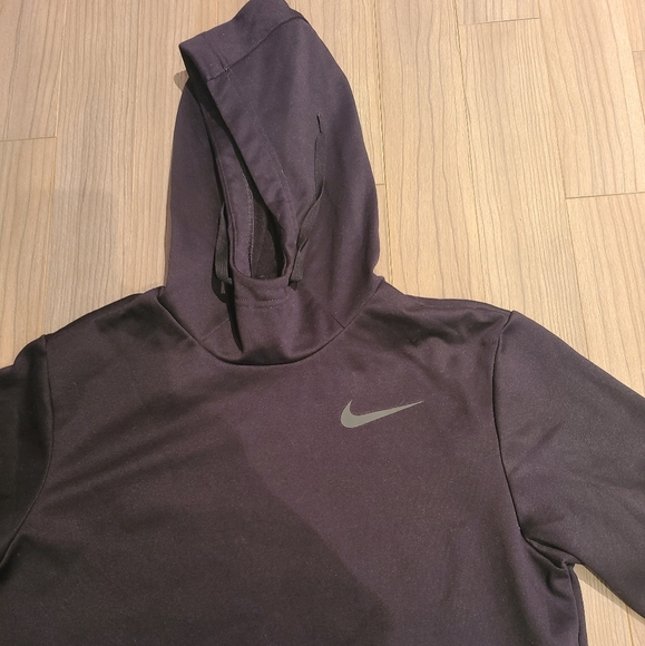 Nike Dri-Fit Training Hoodie - Picture 3 of 8